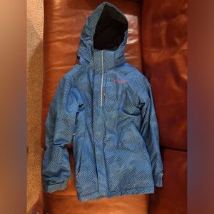 Columbia Boys Binding at hood Zippered chest pocketHand pockets Elastic cuffs